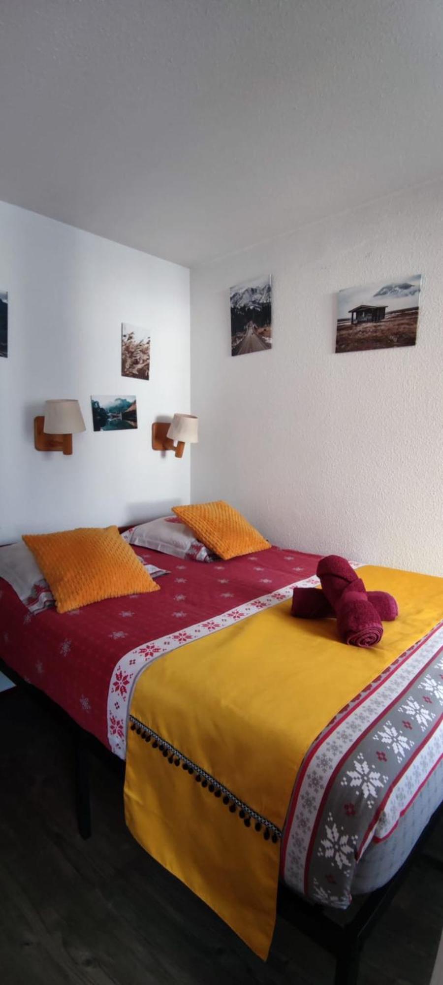 Joli Appartement Le Chamois Blanc Chamonix, Parking Exterior photo
